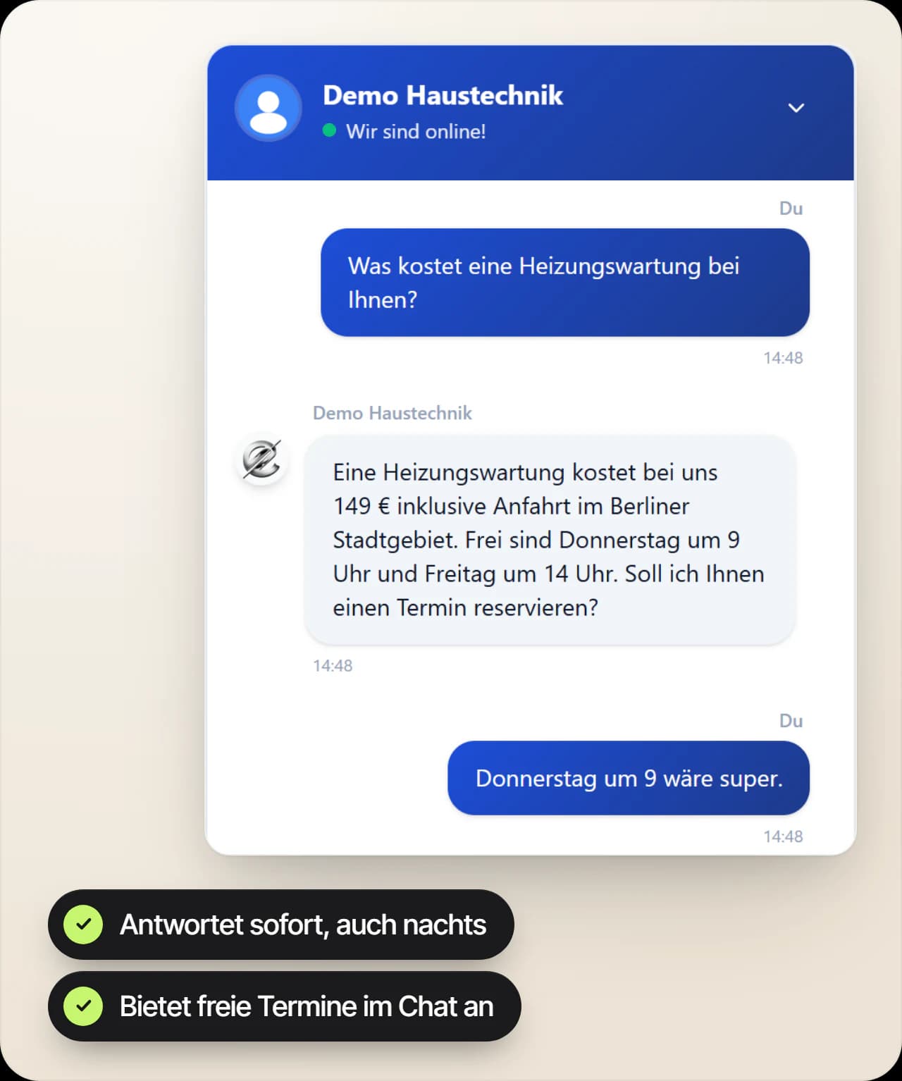 Website eines Demo-Heizungsbetriebs mit geöffnetem Chat-Widget: Der Chat Agent nennt den Preis einer Heizungswartung, bietet freie Termine an und reserviert Donnerstag um 9 Uhr