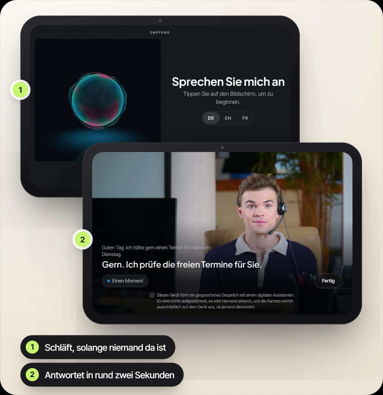 Zwei Zustände des Presence-Tablets: im Ruhezustand mit der Aufforderung „Sprechen Sie mich an“ und im Gespräch mit Gesicht und Untertiteln